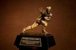 The Heisman Trophy will be presented tonight on ESPN. photo credit: http://matchbin-assets.s3.amazonaws.com